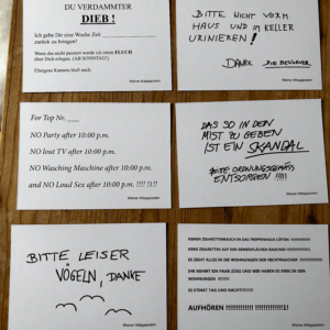 Postkartenset: Stiegenhauszettel – Bild 7